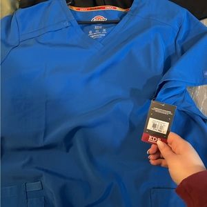 Scrub top